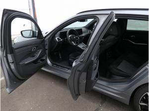 BMW 320 d xDr. Tour. "M-Sport" Head-Up, DrivAss, ACC, ParkAss+, 19 Zoll, uvm.