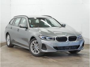 BMW 318 i Tour. AHK, DrivAssProf, ParkAss+, Head-Up, uvm.
