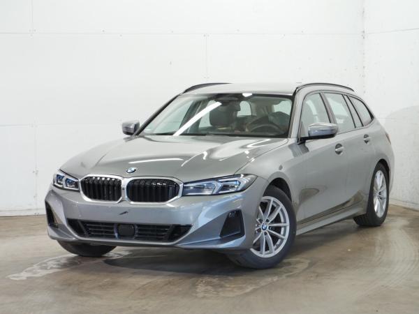 BMW 318 i Tour. AHK, DrivAssProf, ParkAss+, Head-Up, uvm.