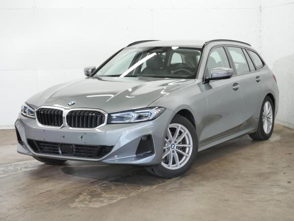 BMW 318 i Tour. AHK, DrivAssProf, ParkAss+, Head-Up, uvm.