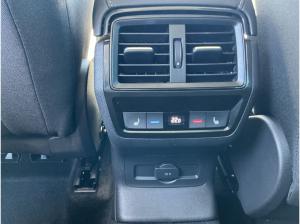 Skoda Karoq Balance 2,0 TDI DSG 4x4+AHK+NAVI+MATRIX+VC