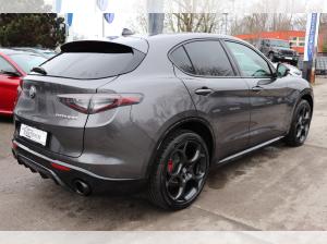 Alfa Romeo Stelvio **Sommerschlussleasing**VELOCE 2.0 Turbo 16V 206kW (280 PS) AT8 - Q4