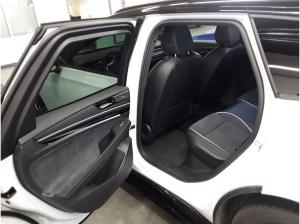 Volkswagen ID.7 Tourer Pro S - Black-Style Interieur Plus Paket und Exterieur Plus Paket + PANO / 8-fach Bereift