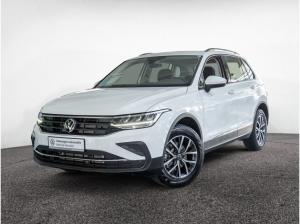 Volkswagen Tiguan 1.5 TSI Life 5J-Garantie LED Navi Sitzhzg