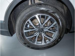 Volkswagen Tiguan 1.5 TSI Life 5J-Garantie LED Navi Sitzhzg