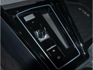 Volkswagen Golf VIII 2.0 TSI Style Navi APP LED Sitzhzg