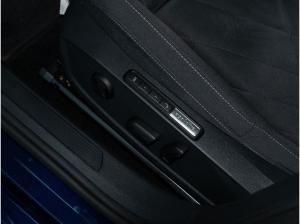 Volkswagen Golf VIII 2.0 TSI Style Navi APP LED Sitzhzg
