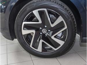 Volkswagen ID.Buzz Pro | 7-Sitze | Wärmepumpe | 75 J. BULLI