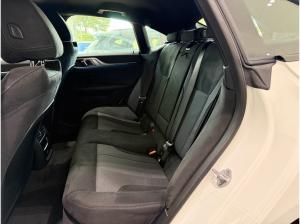 BMW i4 xDrive40 M Sportpaket DAB Tempomat Klimaaut.