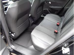 Peugeot 2008 Allure Hybrid 145 Allwetterreifen, Sitzheizung