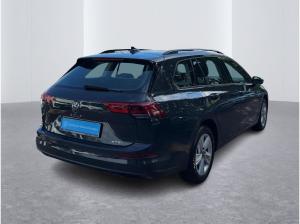 Volkswagen Golf VIII Variant 1.0 eTSI Life DSG LED Navi