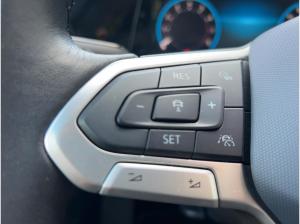 Volkswagen Golf VIII Variant 1.0 eTSI Life DSG LED Navi