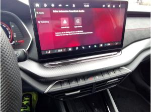 Skoda Octavia Combi 2.0 TSI RS DSG Matrix Pano AHK Nav
