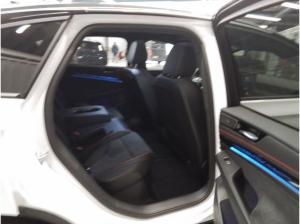 Volkswagen ID.7 GTX 4Mo. - Interieur und Exterieur Plus Paket + PANO / 8-fach Bereift