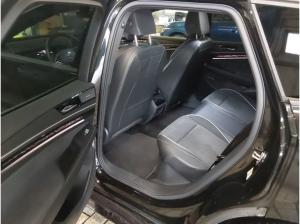 Volkswagen ID.7 Tourer Pro S - Interieur und Exterieur Plus Paket + PANO / Garantie + 8-fach Bereifung