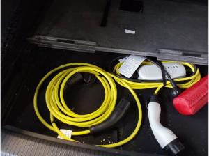 Volkswagen ID.7 Tourer Pro S - Interieur und Exterieur Plus Paket + PANO / Garantie + 8-fach Bereifung