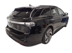 Volkswagen ID.7 Tourer Pro S - Interieur und Exterieur Plus Paket + PANO / Garantie + 8-fach Bereifung