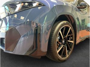 BMW iX3 50 xDrive M-Paket AHK Pano HeadUp H&K