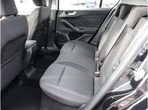 Ford Focus Titanium 125PS FAP Winter Parking