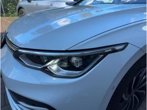 Volkswagen Golf Variant VIII 1.5 eTSI DSG Style Navi LED SHZ