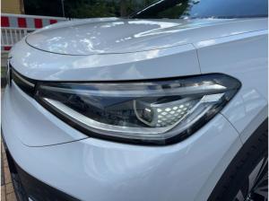 Volkswagen ID.5 Pro 128/77 Climatronic Pano Navi LED ACC SHZ