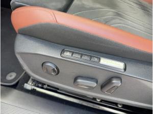 Volkswagen ID.5 Pro 128/77 Climatronic Pano Navi LED ACC SHZ