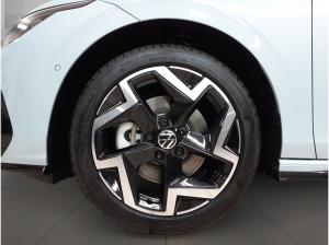 Volkswagen Golf VIII Variant 1.5eTSI R-Line *ACC*DSG*AHK