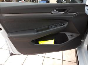 Volkswagen Golf VIII Variant 1.5eTSI R-Line *ACC*DSG*AHK