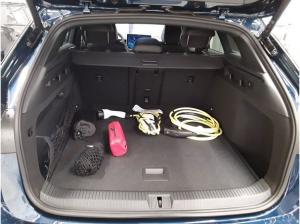 Volkswagen ID.7 Tourer GTX - Interieur Plus und Exterieur Plus Paket + PANO / 8-fach Bereift