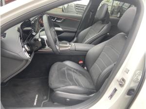 Mercedes-Benz E 300 de 4M T AMG+AHK+Superscreen+4DSound+Pano++