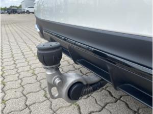 Mercedes-Benz E 300 de 4M T AMG+AHK+Superscreen+4DSound+Pano++