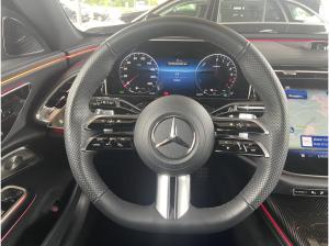 Mercedes-Benz E 300 de 4M T AMG+AHK+Superscreen+4DSound+Pano++