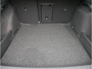 Skoda Octavia Combi Selection 2.0 TDI DSG*AHK-SCHWENKBAR*ACC*LED*PDC*SHZ*SMARTLINK