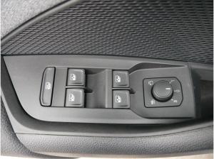 Skoda Octavia Combi Selection 2.0 TDI DSG*AHK-SCHWENKBAR*ACC*LED*PDC*SHZ*SMARTLINK