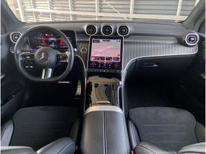 Mercedes-Benz GLC 300 e 4M AMG-Premium+AHK+Pano+Distronic+Keyl
