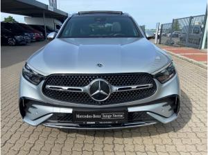 Mercedes-Benz GLC 300 e 4M AMG-Premium+AHK+Pano+Distronic+Keyl
