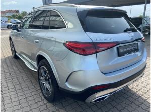Mercedes-Benz GLC 300 e 4M AMG-Premium+AHK+Pano+Distronic+Keyl