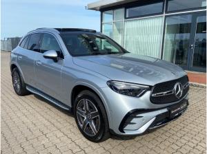 Mercedes-Benz GLC 300 e 4M AMG-Premium+AHK+Pano+Distronic+Keyl