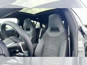 Mercedes-Benz CLA 220 Shooting Brake CLA 220d SB+SpecialEdition AMG+Keyl.Go+Pano+360°