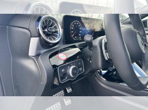 Mercedes-Benz CLA 220 Shooting Brake CLA 220d SB+SpecialEdition AMG+Keyl.Go+Pano+360°