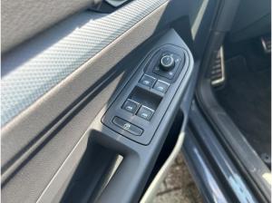 Volkswagen Golf GOAL 1.5 eTSI DSG - SHZ LED Navi ACC Kamera PDC AHK ZV GJR
