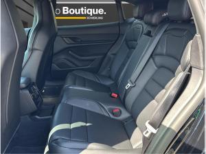 Porsche Taycan Sport Turismo (476 PS) /PERFORMANCE PLUS/NVI/KLIMA/SHZ/PDC/DAB/APP-CONNECT UVM.