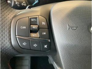 Ford Focus ST-Line Turnier Automatik Sportpaket Navi