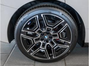 BMW ix xDrive 45