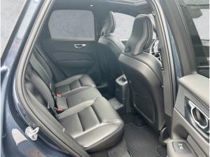 Volvo XC60 Plus Black Edition Recharge T8 AWD