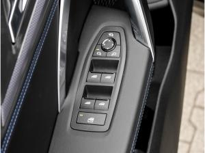 BMW iX1 eDrive20 M Sport HUD ACC AHK RFK NAVI LED