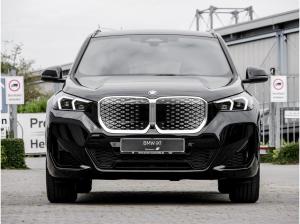 BMW iX1 eDrive20 M Sport HUD ACC AHK RFK NAVI LED