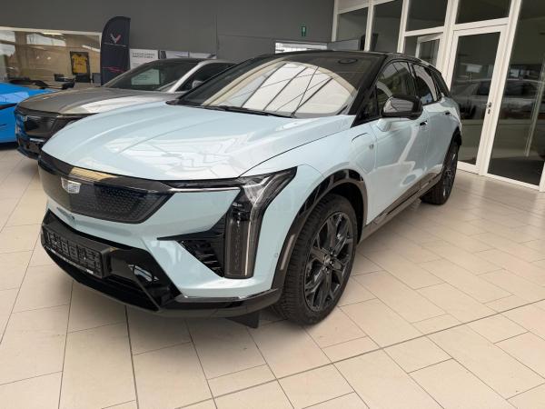 Cadillac OPTIQ Studio Edition 500E AWD