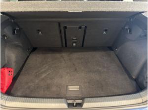 Volkswagen Golf GOAL 1.5 eTSI DSG *AHK*IQ.Light*Kamera*Privacy*Assistenz*Ganzjahresreifen*