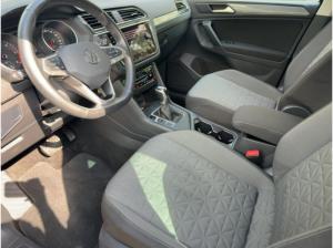 Volkswagen Tiguan 2.0TDI DSG LIFE NAVI LED PDC SHZ